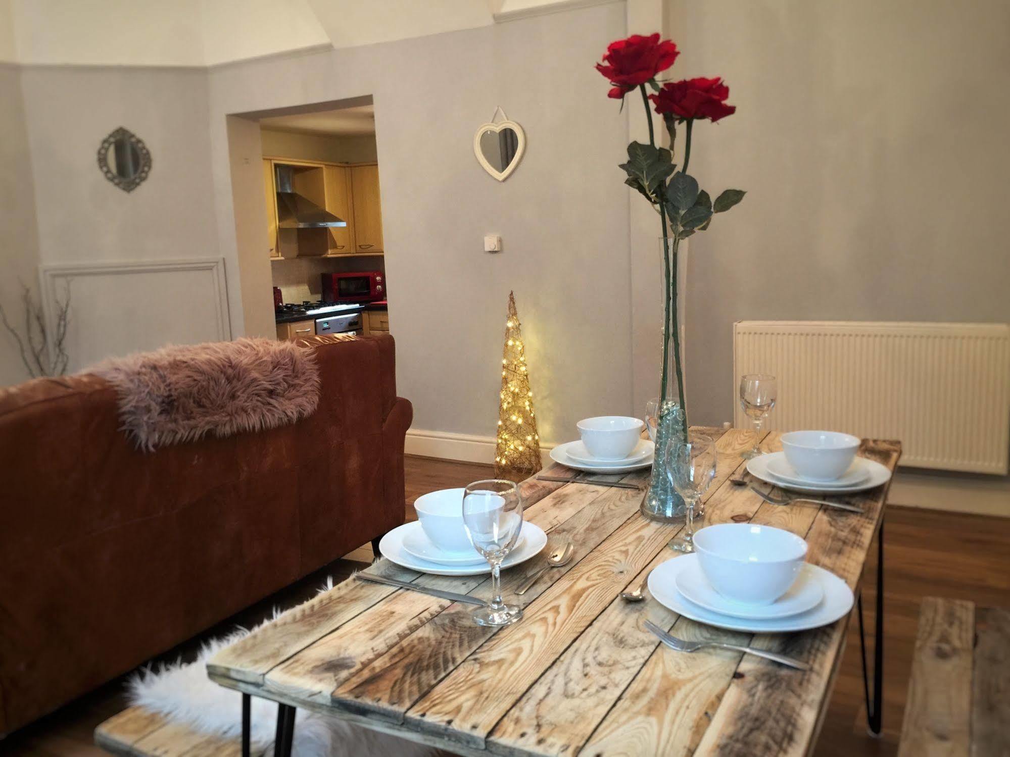 The Abberley Apartment - Stay Worcestershire Eksteriør bilde